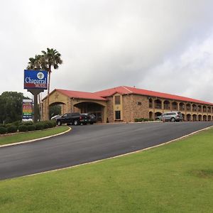 Chaparral Motel Hallettsville